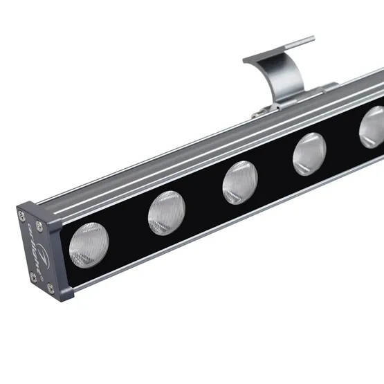 Фото #1 товара Линейный прожектор AR-LINE-760-18W Warm3000 (GR, 15x60 deg, 230V) (Arlight, IP65 Металл, 3 года)